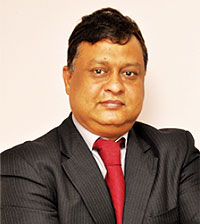 Dr. Vijay Agarwal 